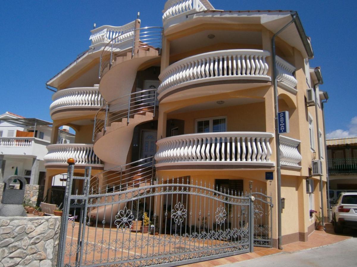 Apartments With A Parking Space Vodice - 13973 外观 照片