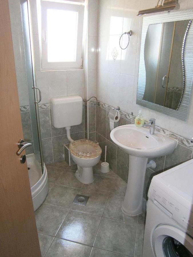 Apartments With A Parking Space Vodice - 13973 外观 照片