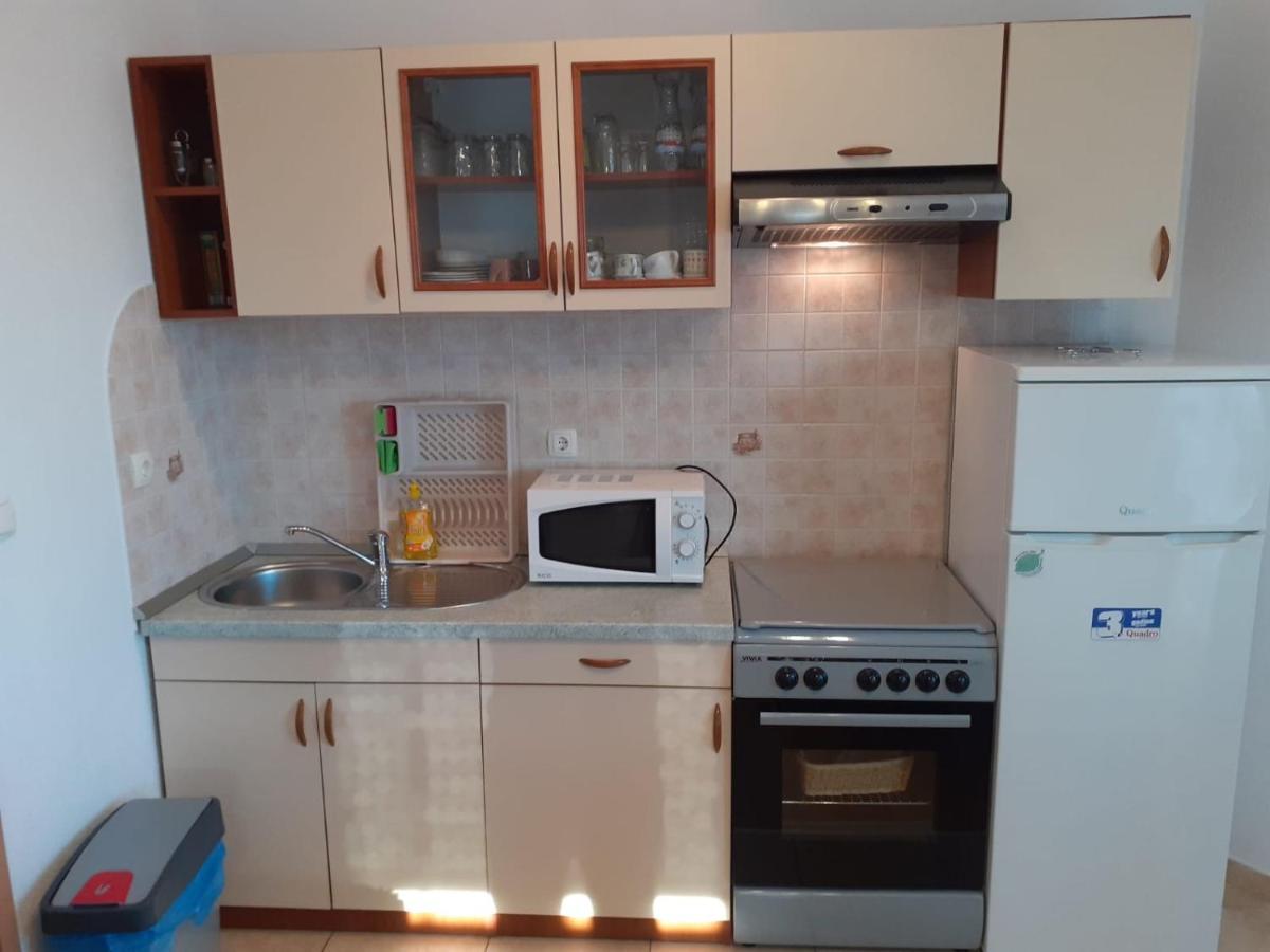 Apartments With A Parking Space Vodice - 13973 外观 照片